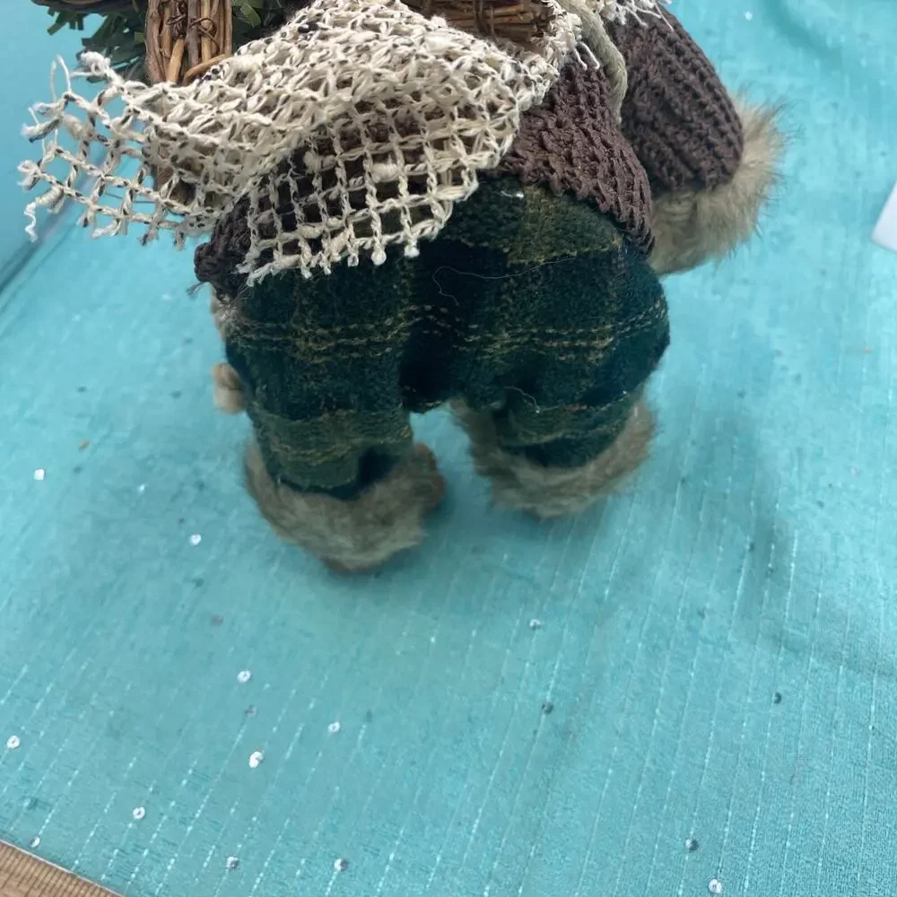 Vtg Bear Figurine Dressed for Winter With Bag, And Skis, Wood Resin Cloth 6” Sit